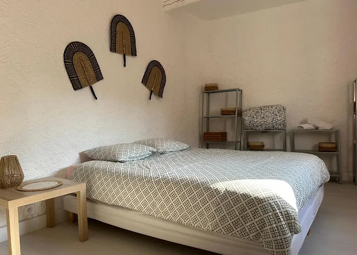 Apartment Spacieux T2 Climatise - Pres Du Centre